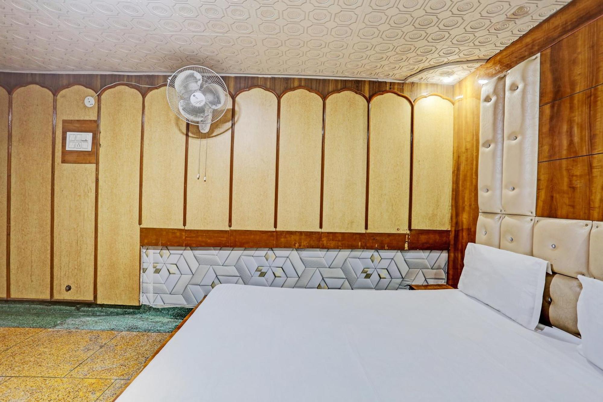 Hotel O Saffron Night Stay Amritsar Eksteriør bilde