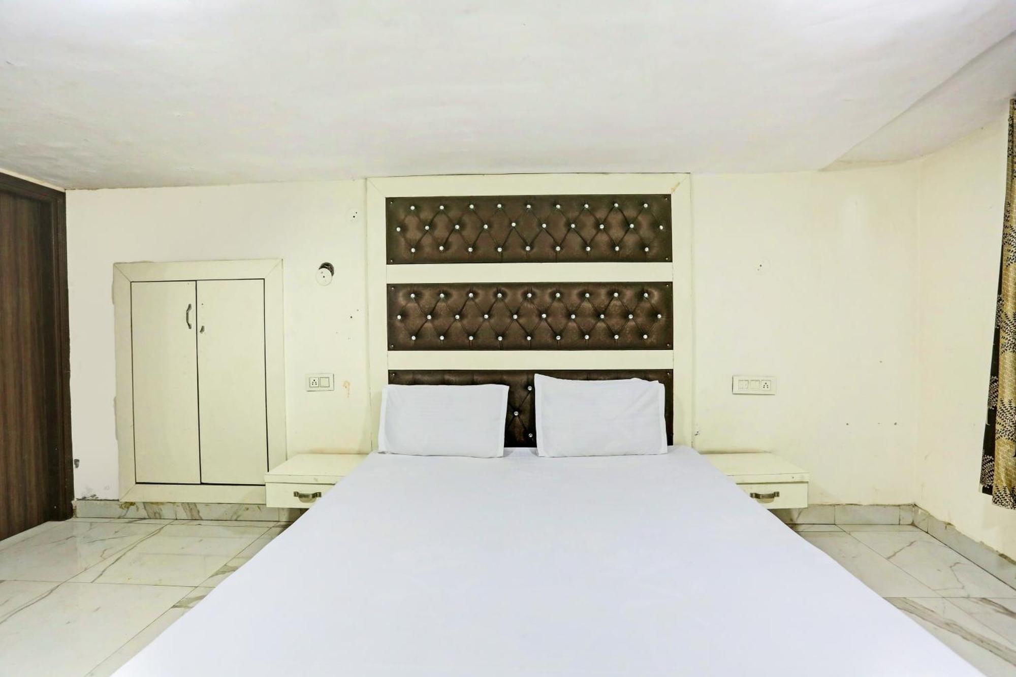 Hotel O Saffron Night Stay Amritsar Eksteriør bilde