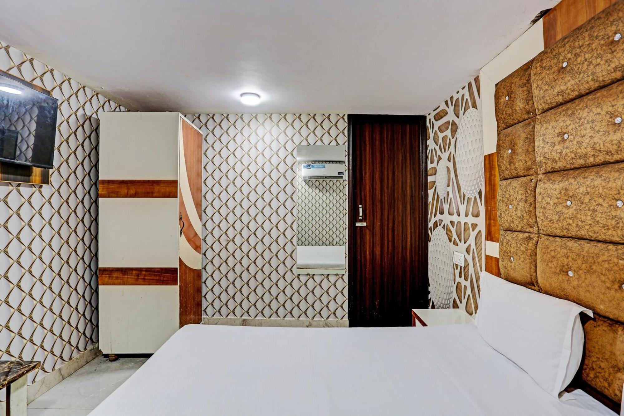 Hotel O Saffron Night Stay Amritsar Eksteriør bilde